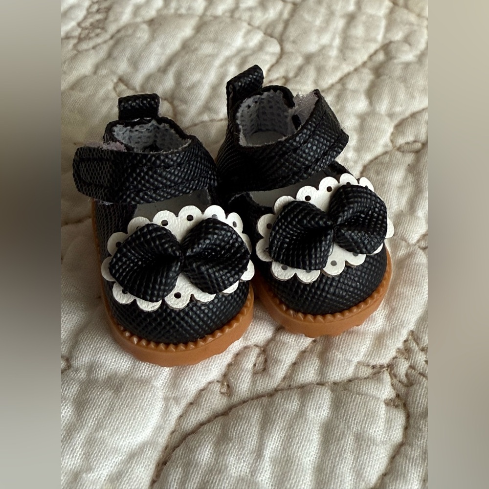🔥 Fire Sale 🔥
Black and White Mary Jane Shoes for Labubu’s